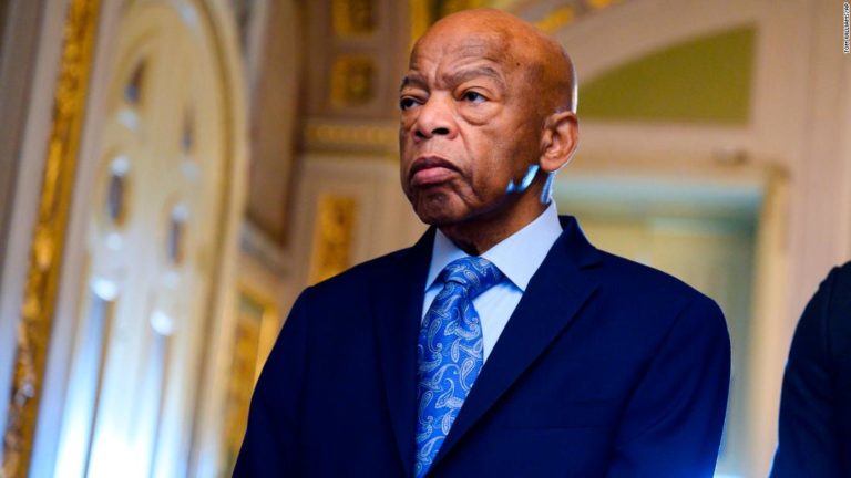 John Lewis, élu démocrate et compagnon de lutte de Martin Luther King, est décédé. Il avait 80 ans.