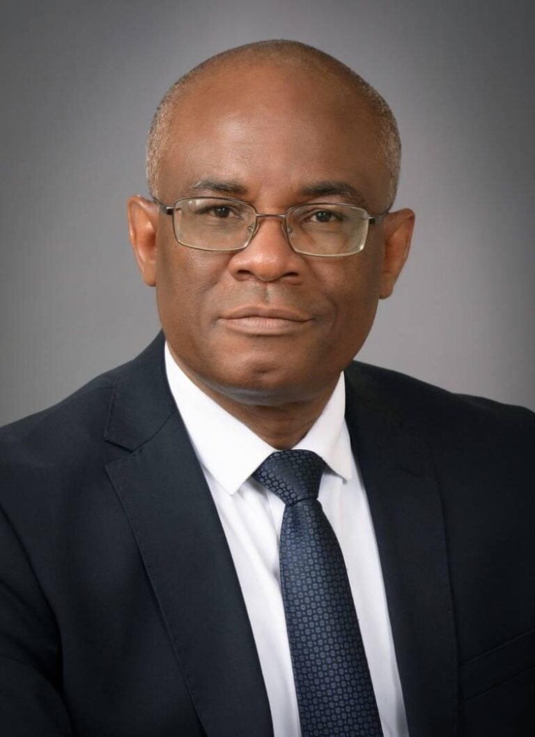 Les obsèques de Me Dorval se dérouleront «dans l’intimité»