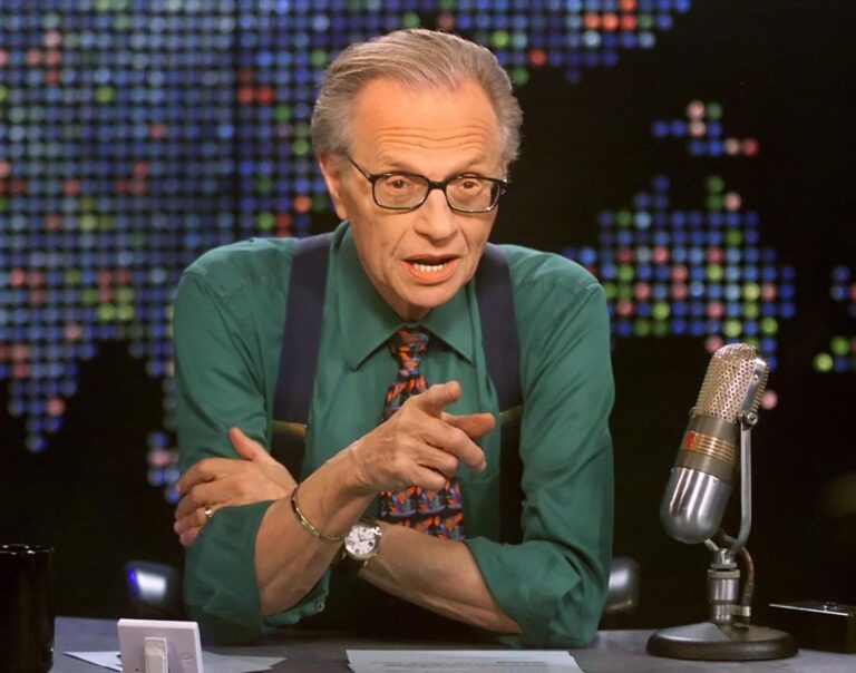Larry King, figure incontournable de la télévision américaine, est décédé