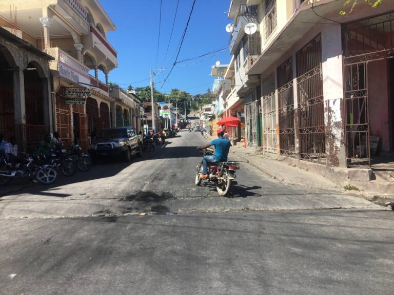 Un calme précaire s’installe à Jérémie