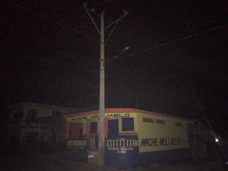 Courant 24/24, premier jour de black-out à Jérémie