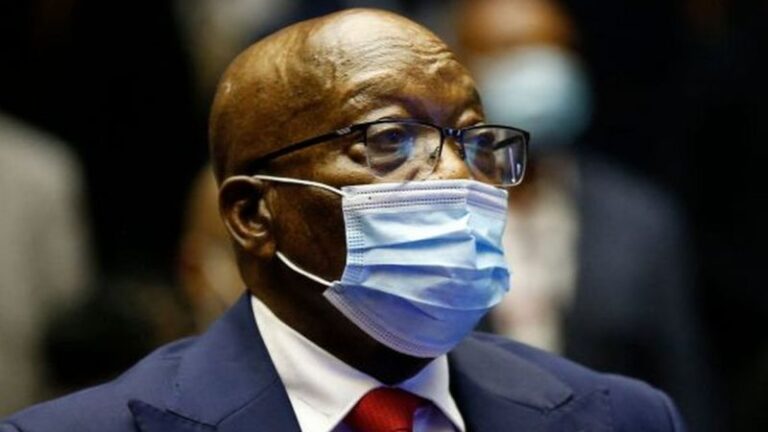 L’ancien président sud-africain Jacob Zuma est condamné à 15 mois de prison