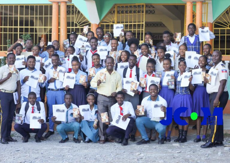 Pour les 73 ans de la DUDH, GRADE veut sensibiliser davantage de jeunes sur les Droits Humains