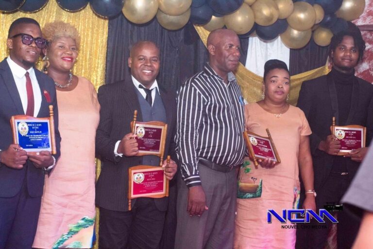 Des journalistes et médias de la Grand’Anse Honorés dans la ville des Cayes