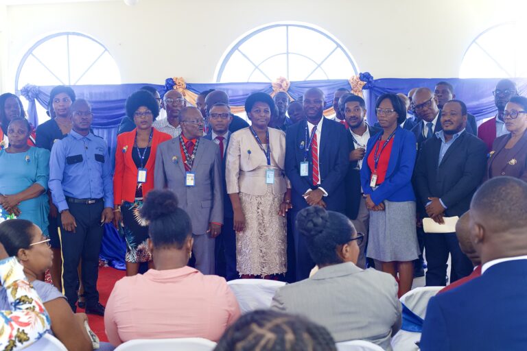 Le centenaire de la Direction Générale des Impots (DGI)