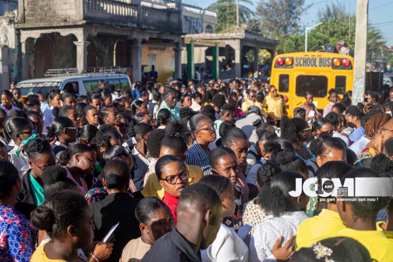 85f3a9cb-0608-4c66-b17e-a71ef6b225a9