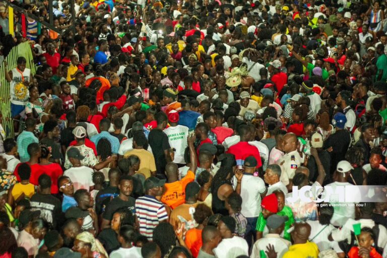 6fbd4e65-9836-48c2-adbc-cef686570edc